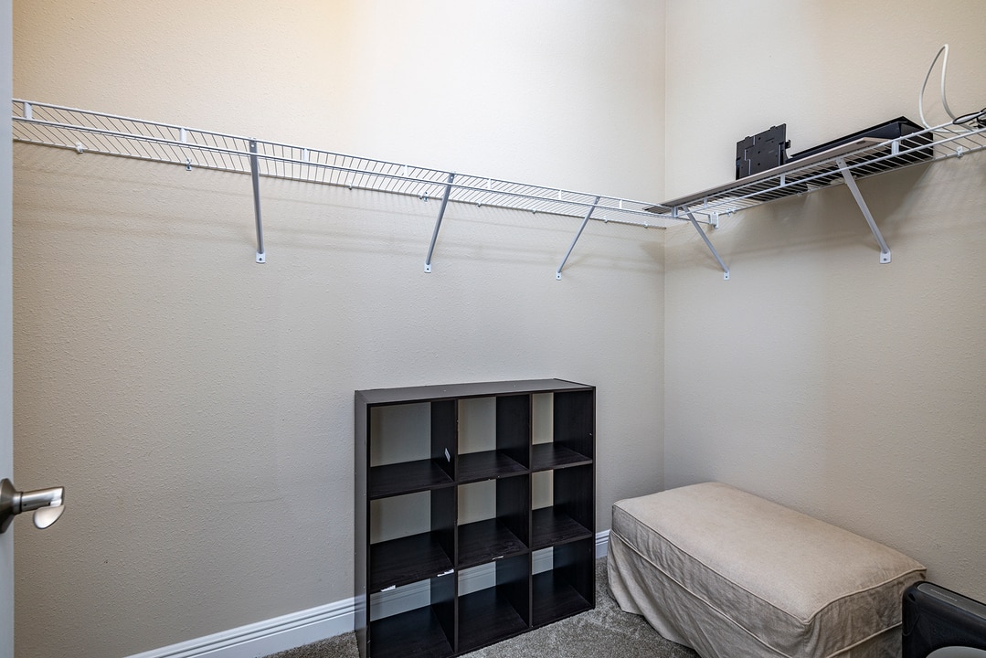 Property p2 image 18